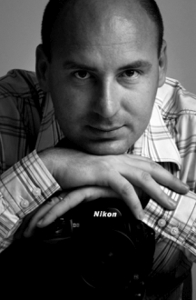 Valentin UTA : photographe professionnel à Clermont-Ferrand (63) pour les entreprises et les particuliers : reportage, mariage, évènementiel et portraità Clermont-Ferrand
